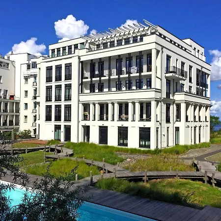 Philine - Penthouse 28 Mit Panoramablick, Pool, & Kamin Villa Sellin (Rugen)
