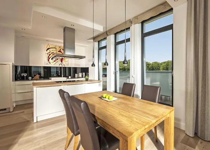 Villa Philine - Penthouse 28 Mit Panoramablick, Pool, & Kamin Sellin (Rugen)