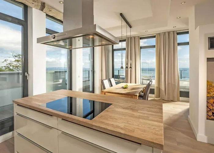 Philine - Penthouse 28 Mit Panoramablick, Pool, & Kamin *